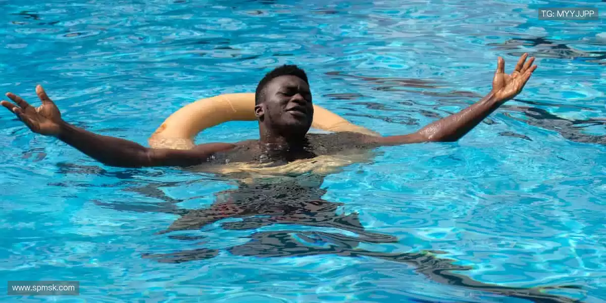 💬 弹幕狂欢，与百万球迷共享胜利喜悦！🎉